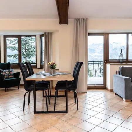 Tatrzanskie Widoki アパート コシチェリスコ